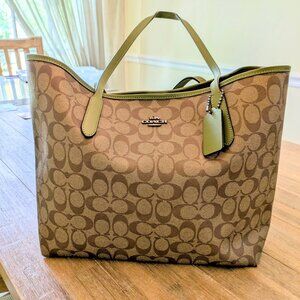 Coach handbag